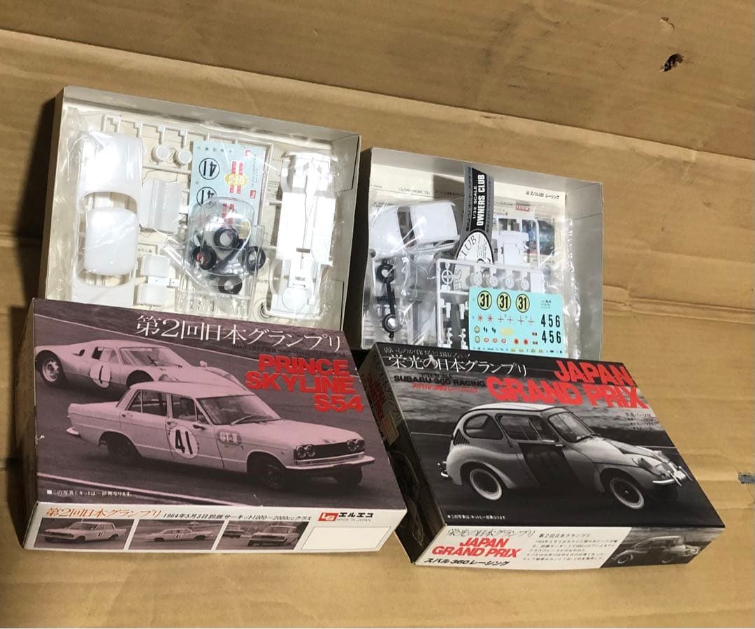 1/32 未開封12台と開封済みT-2000 1台1/32ジオラマ2個セット