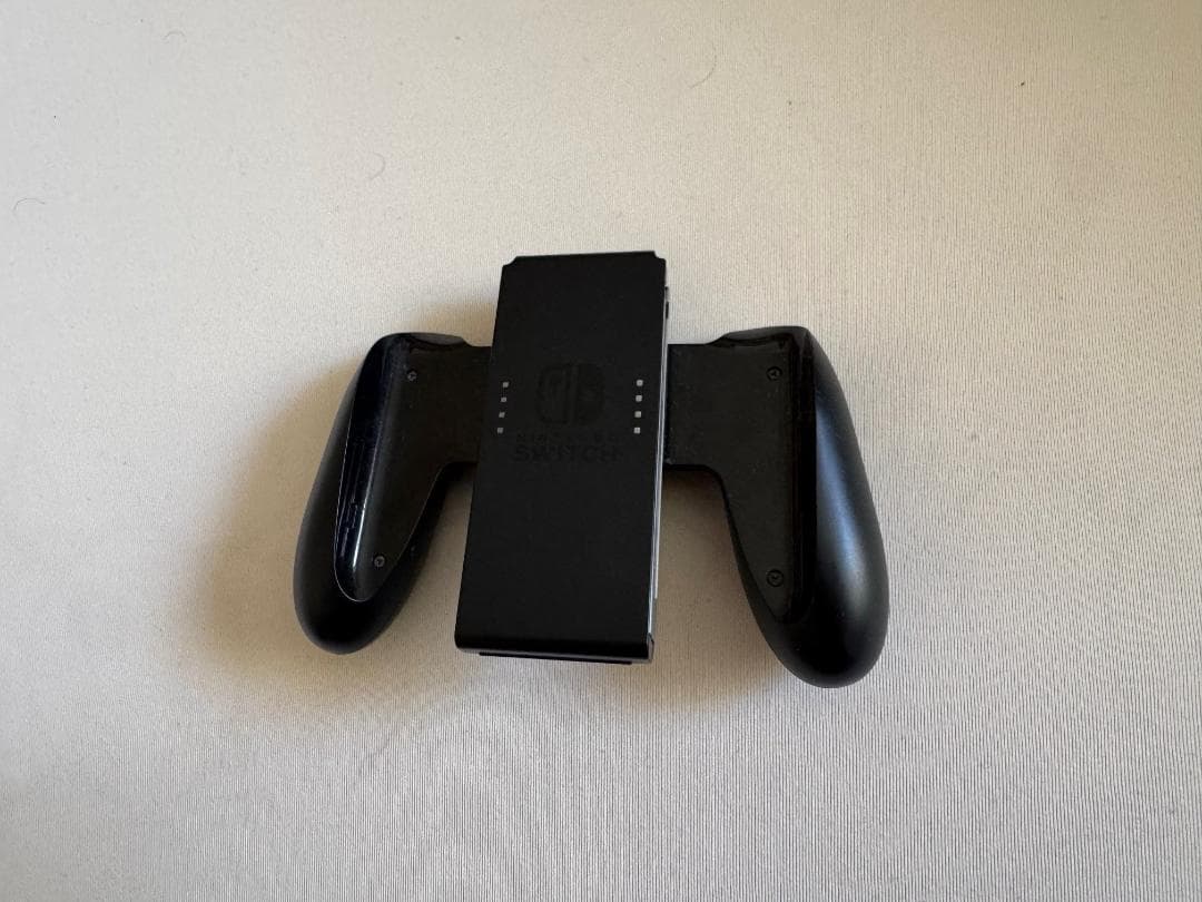 ニンテンドー　スイッチ本体　グレー　一式セット（箱はスイッチ２） 即日発送