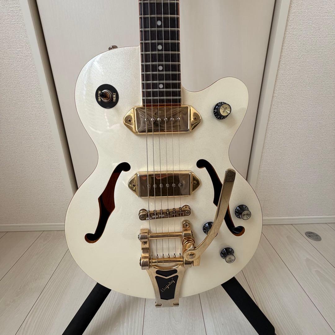 ギター Epiphone Wildkat e Pearl White 2015