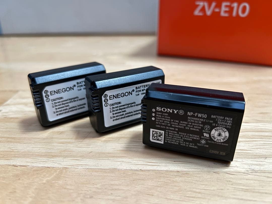 Sony ZV-E10 ミラーレスカメラ 16-50mmレンズ付き