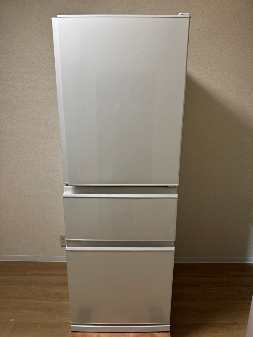 三菱　冷蔵庫　2022年製　右開き　自動製氷　3ドア　家庭向け