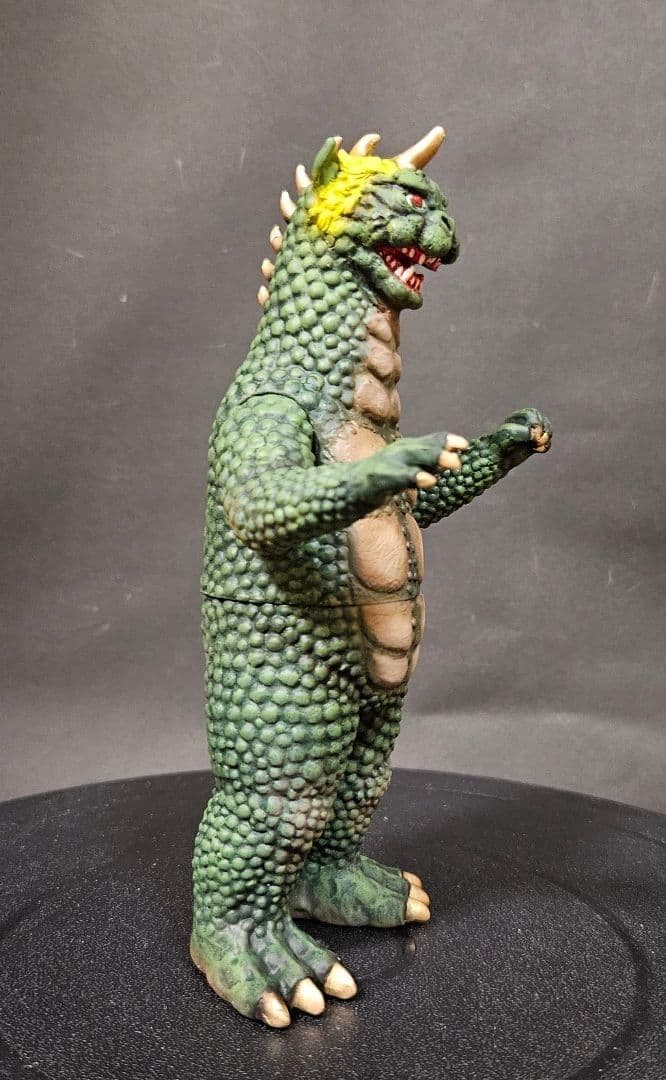 #2239 ゴジラ怪獣ソフビ　ガバラ　リペイント完成品