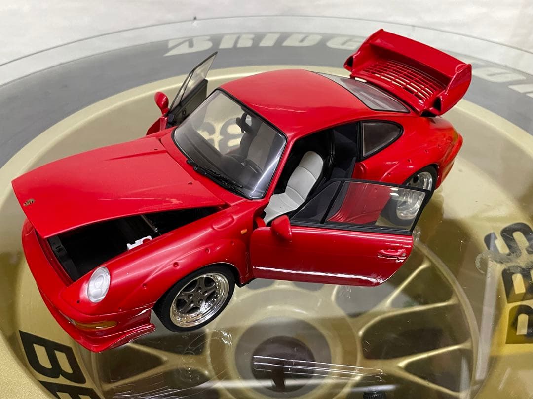 UTモデル　ポルシェ911GT