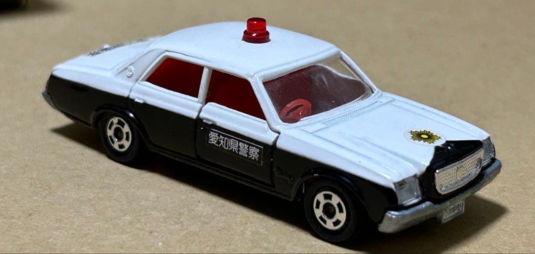 日本製 トミカ トヨタ センチュリー パトロールカー仕様