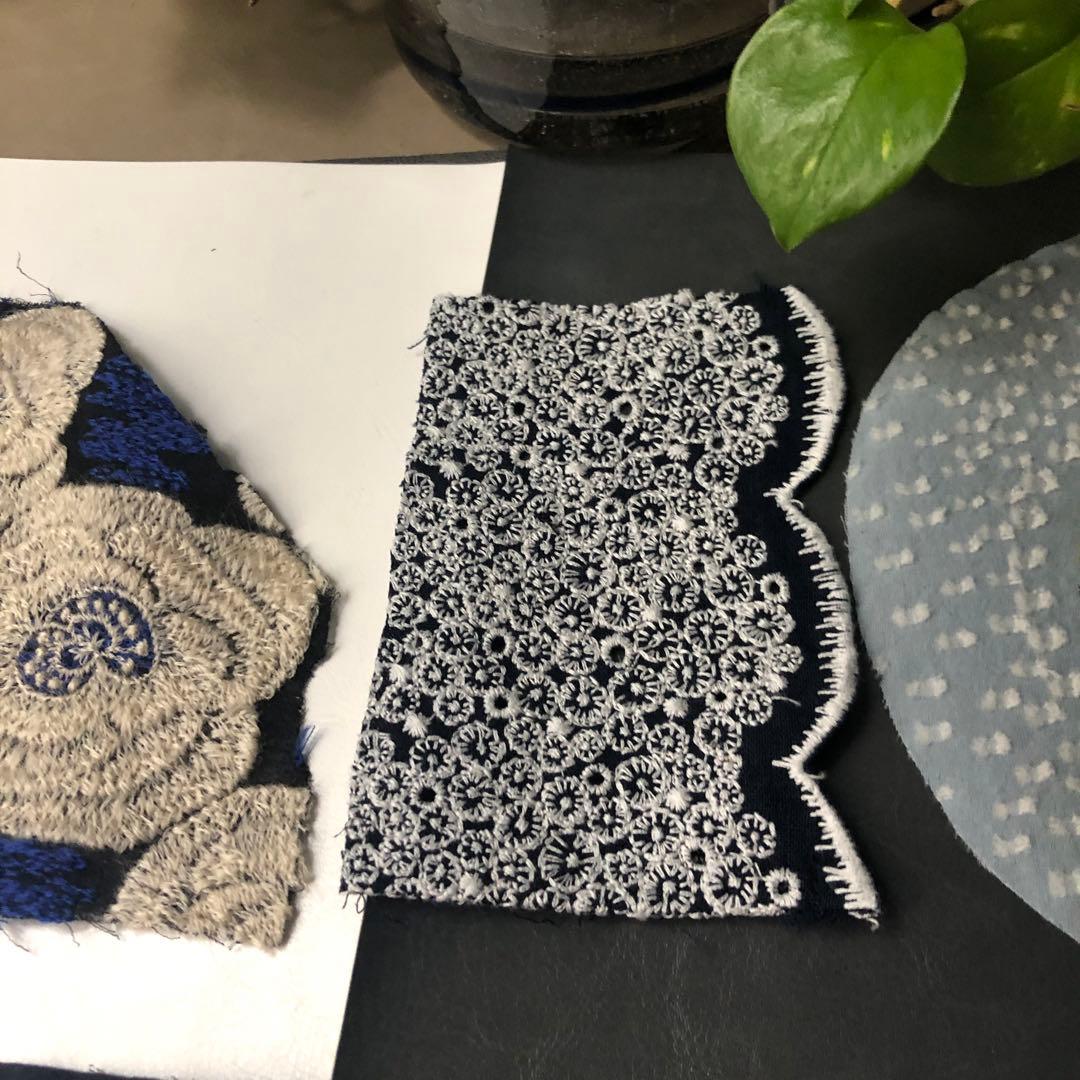 総刺繍柄ハギレ/ミナペルホネン