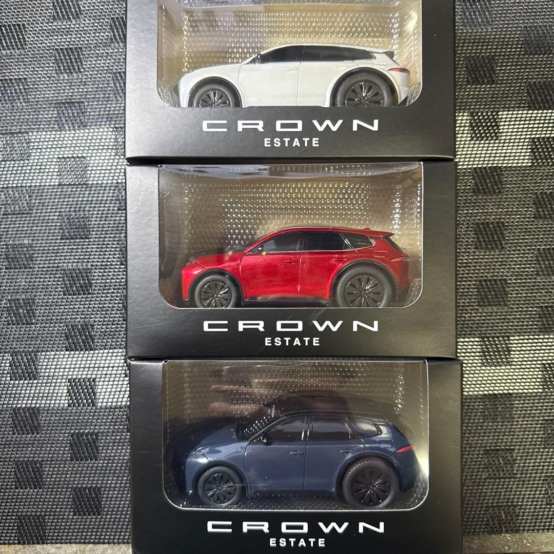 トヨタ　プルバックカー　クラウンエステート