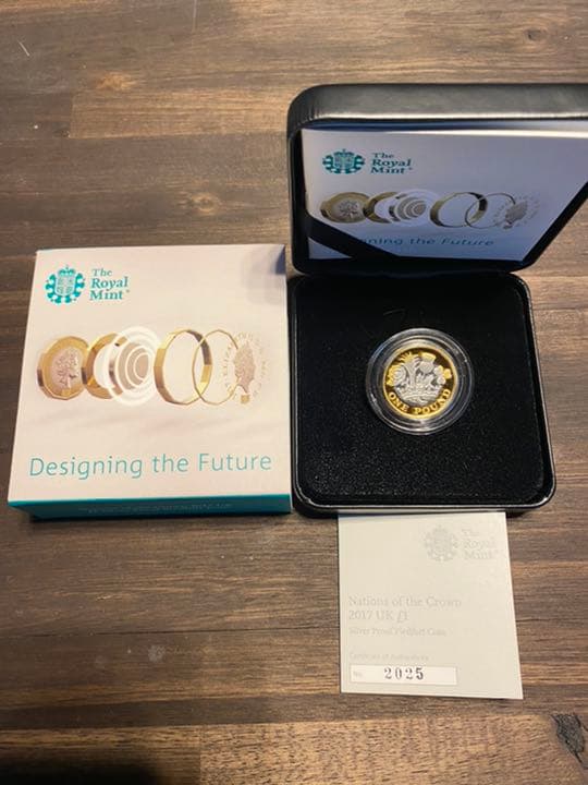 イギリス　記念　硬貨