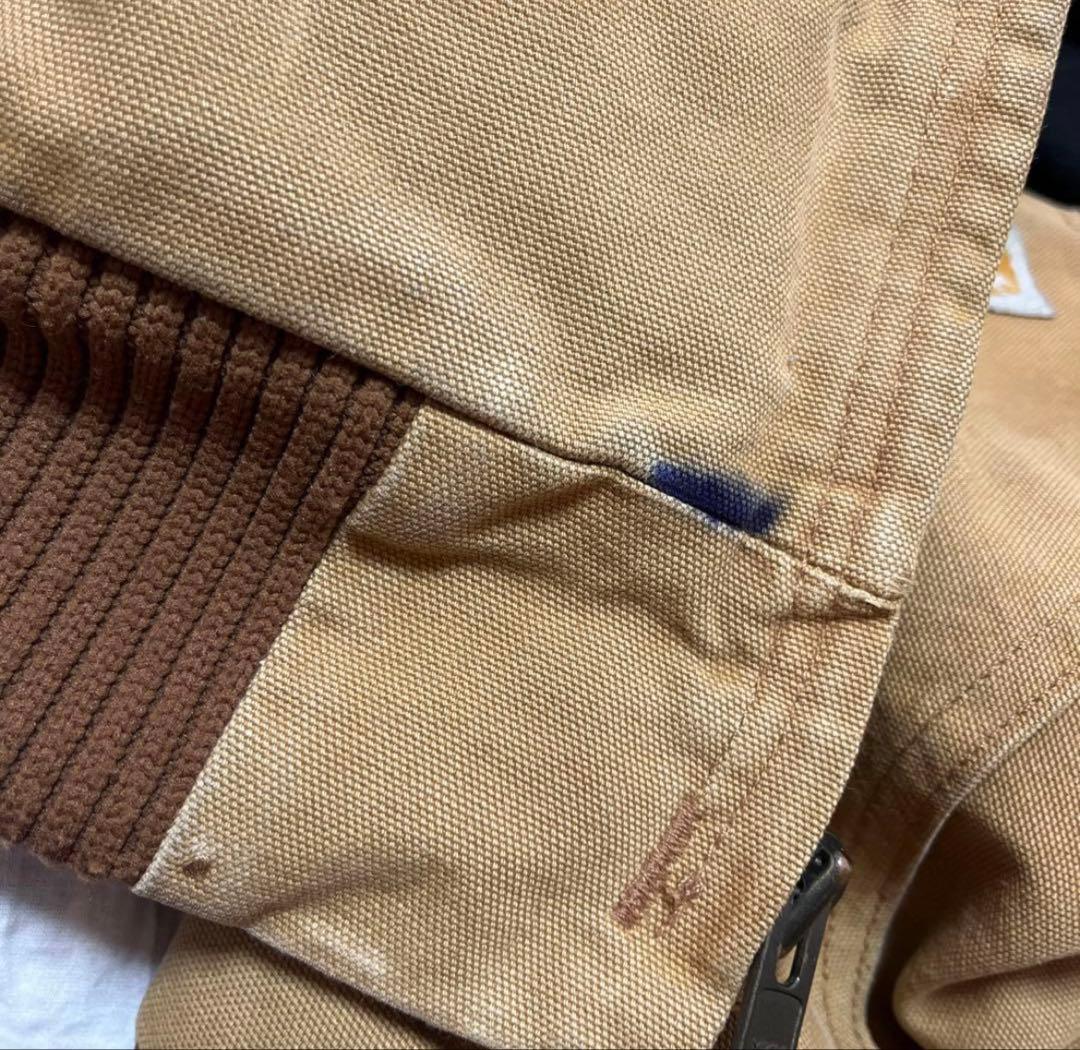 Carhartt アクティブジャケット ベージュ