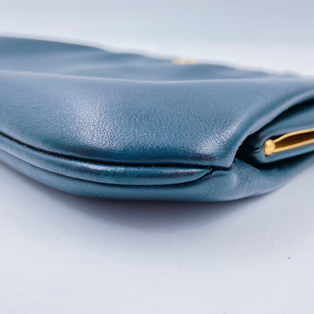 9FM87 CELINE セリーヌ がま口 ショルダーバッグ トリオンフ 黒