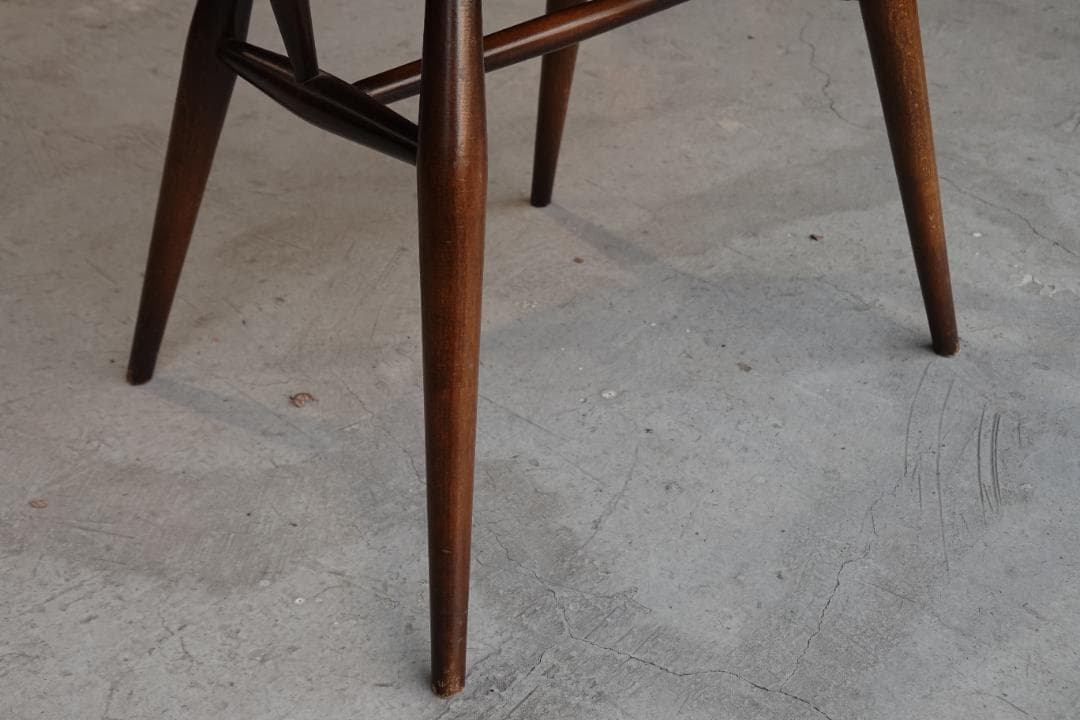 ERCOL / アーコール｜クエーカーアームチェア｜エルム材 1960年代