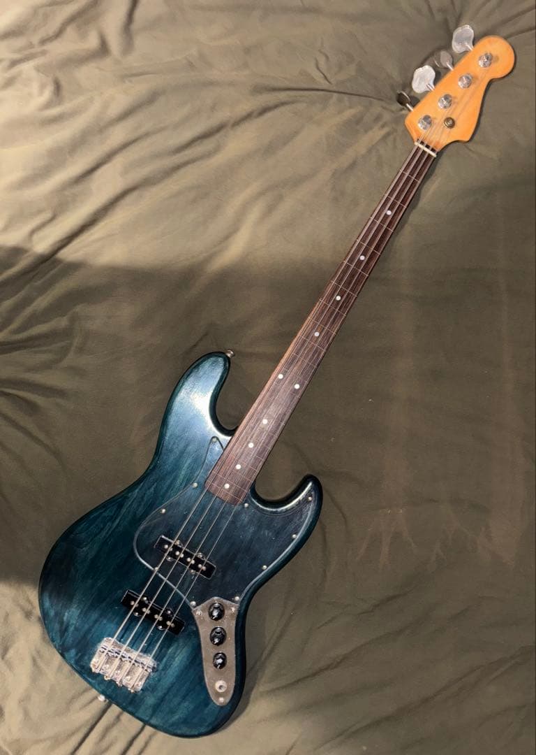 め*p様 コンポーネント　フレットレスベース　日本製　グリーン