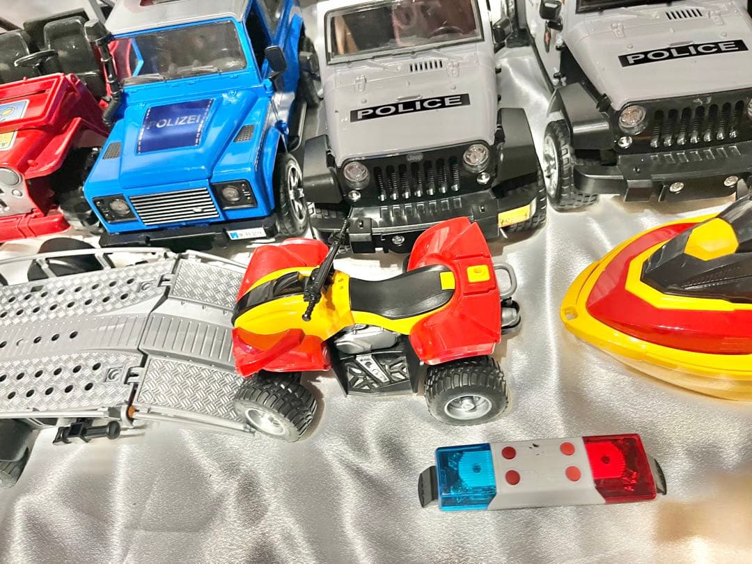 ブルーダー　はたらく車　ジープ　まとめ売り