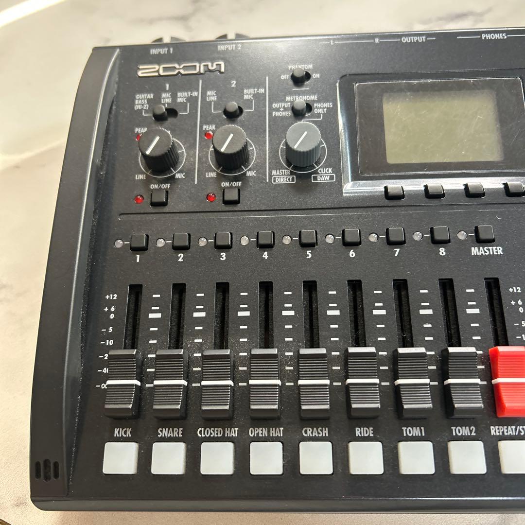 T*S様 ZOOM R8マルチトラックレコーダー