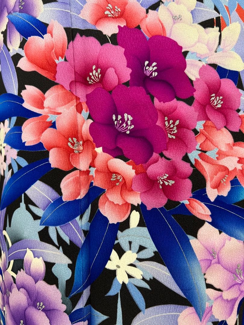 振り袖　フルセット　長襦袢付　モダン　珍品　洋花　金彩加工　620