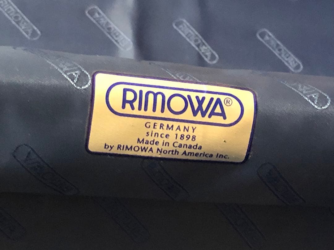 【美品】リモワ　トパーズ　Rimowa Topas 機内持ち込み 32L 4輪