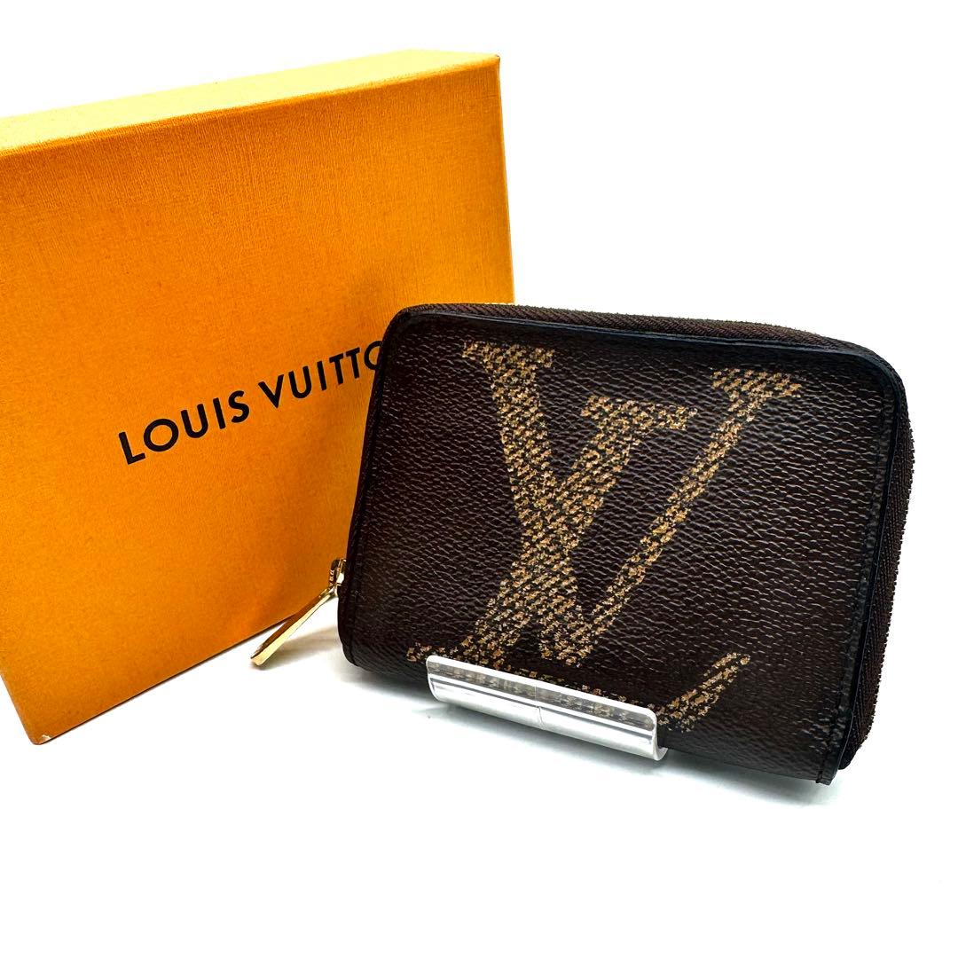 ルイヴィトン　モノグラム ジャイアント　ジッピーパース