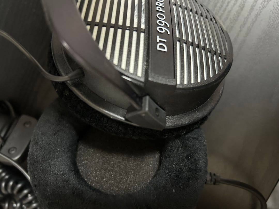 Beyerdynamic DT990PRO 開放型モニターヘッドホン
