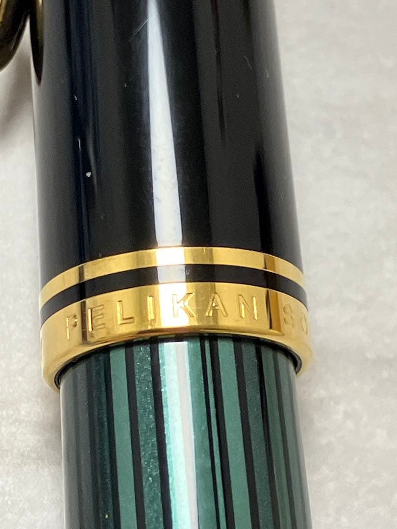 未使用品★Pelikan　ペリカン　万年筆　スーベレーン　グリーンストライプ　箱