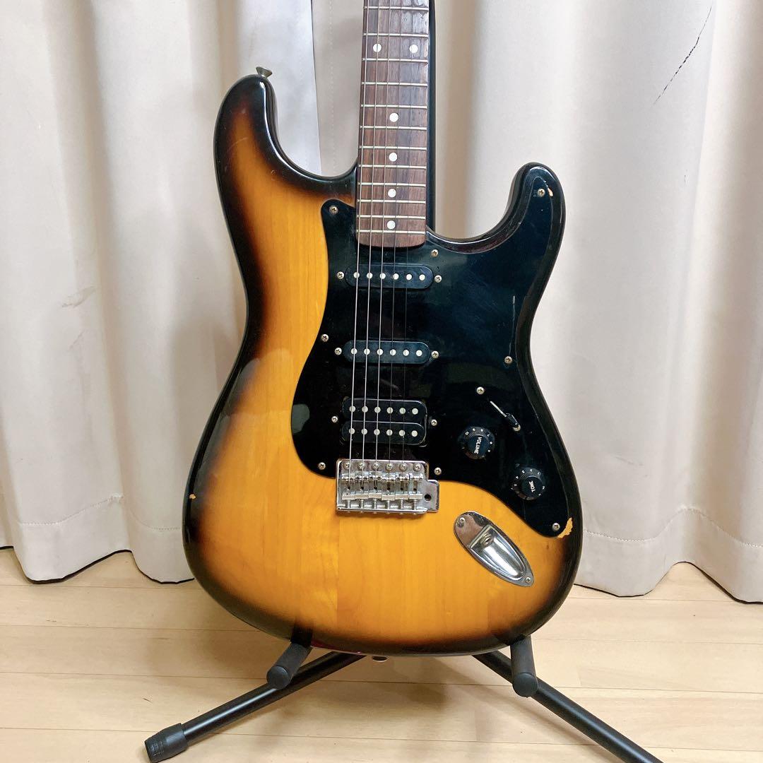 FERNANDES フェルナンデス ストラトキャスタータイプ サンバースト
