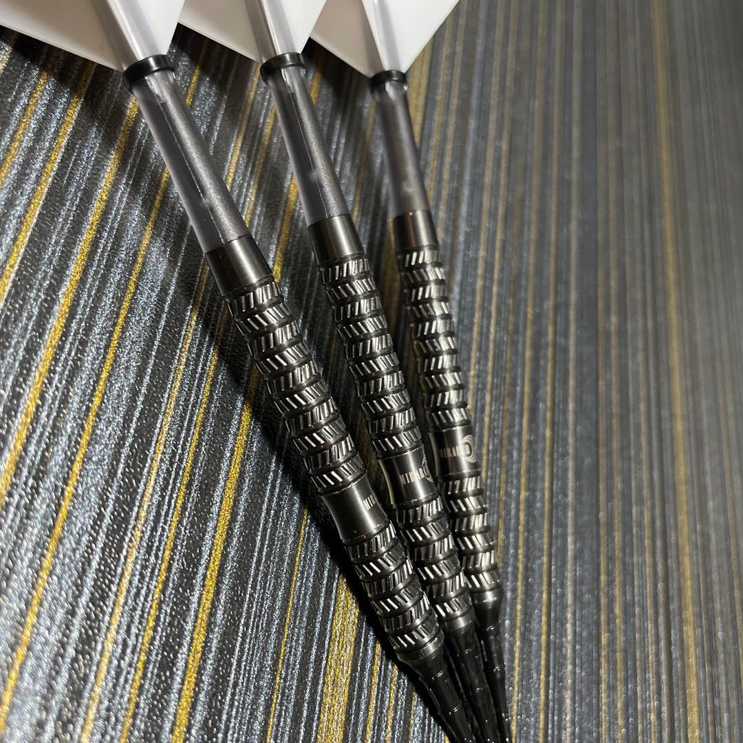 定価14000円 ソフトダーツ ストレート バレル ミラーチ ヴァレンティア