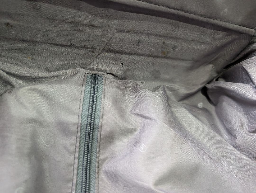 RIMOWA SALSA　ビジネストローリー