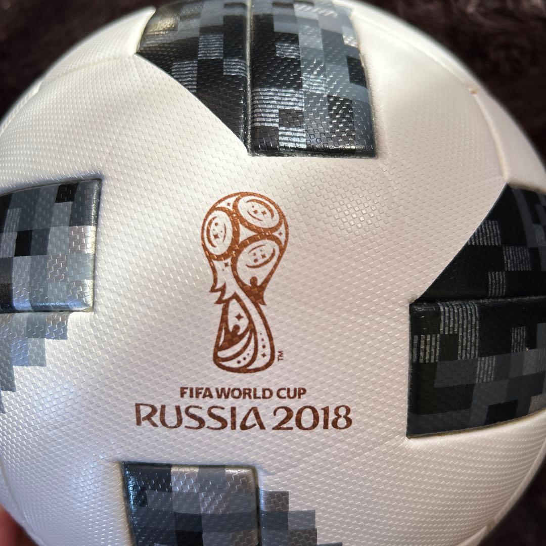 は*ん様 2018ロシアワールドカップ公式球 新品 5号球