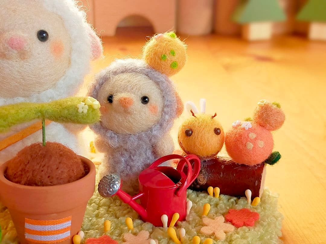 ✿羊毛フェルト✿ひつじ✿種を植えました✿