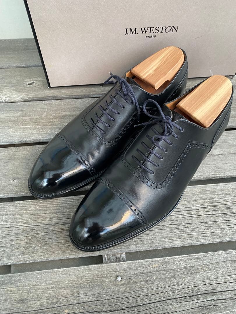 J.M.Weston 666 ブラック 7.5D 26cm クォーターブローグ