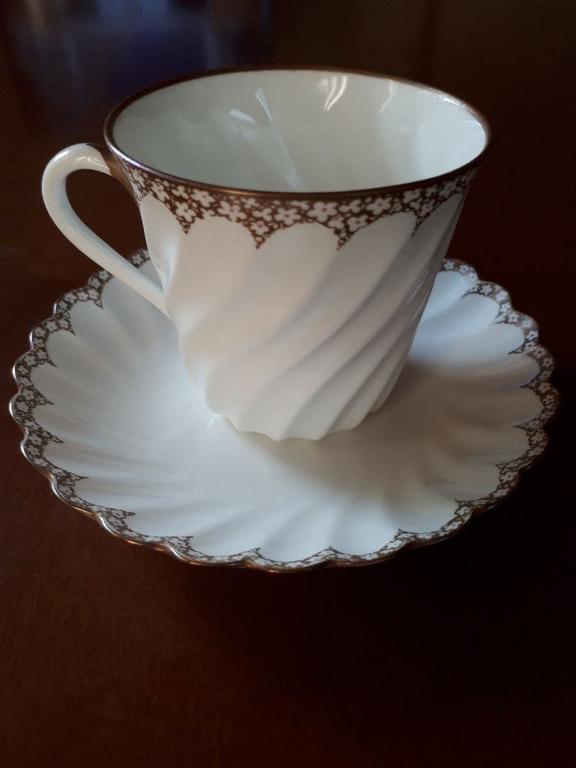 ロモノソフ　カップ&ソーサー　昭和レトロ