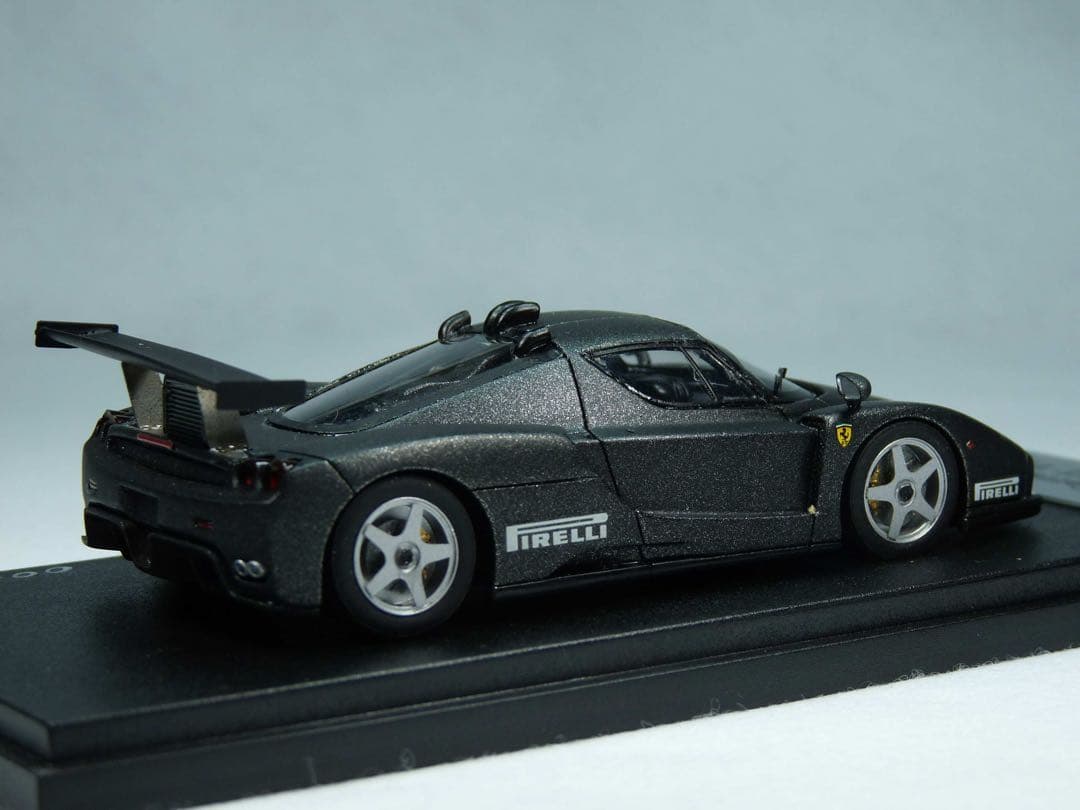 ラクーンオート製　Ferrari Enzo GT Test カーボンブラック