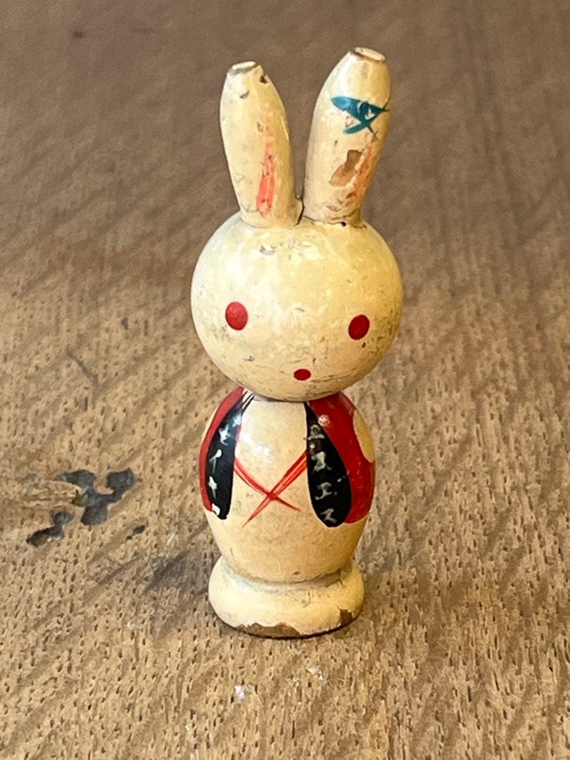 昭和レトロ　エスエス製薬　初期　ピョンちゃん　マスコット　レア　木製人形　非売品