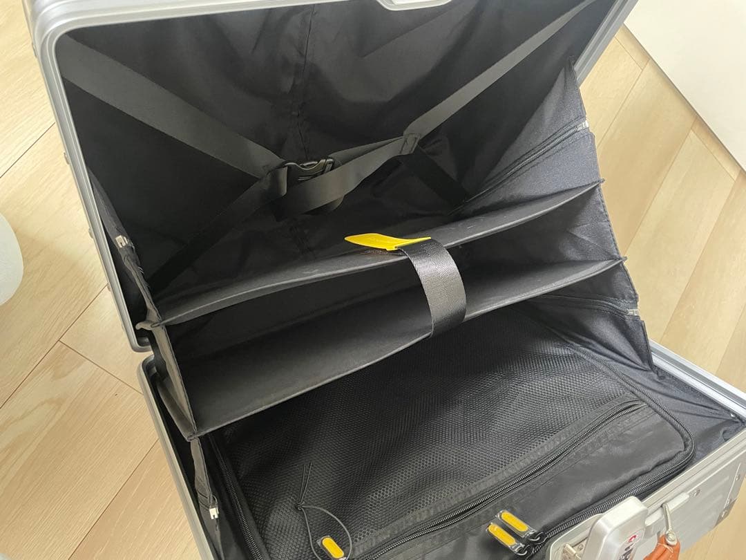 イノベーター INV1611 42L アルミキャリーケース1回使用