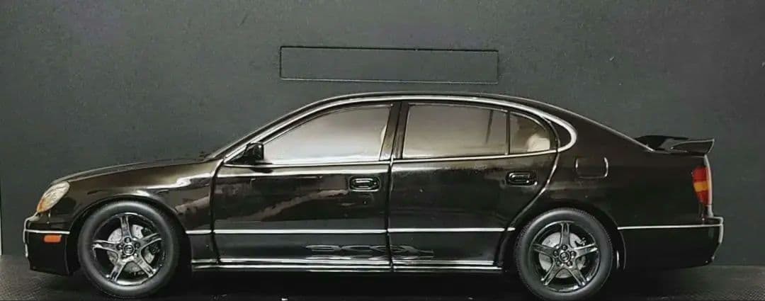 AUTOart 1/18 レクサスGS400 ミニカー。