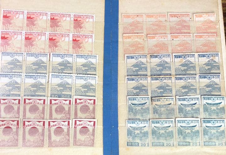 昭和12年〜25年 未使用普通切手24種8枚づつ計192枚ブック付 歴史的資料！