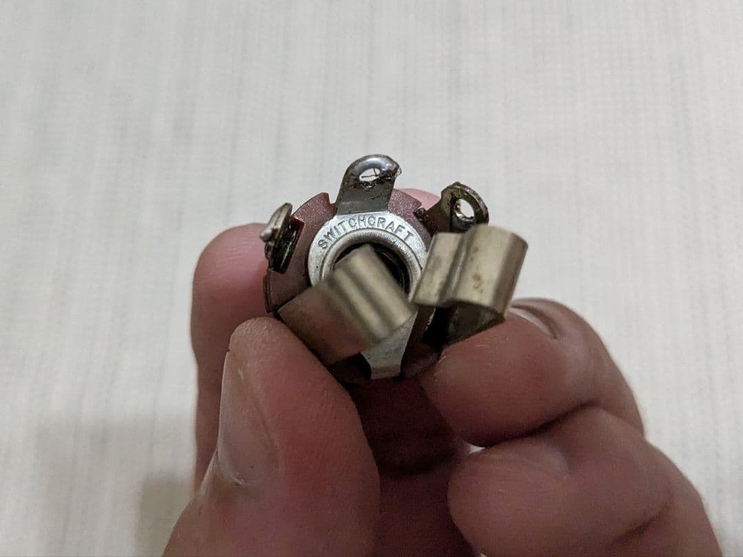 EMG 81 pickup on the Stratocaster エレキギター