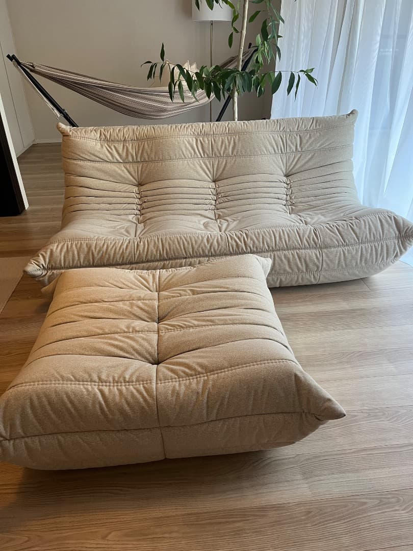 美品　リーン・ロゼ トーゴ3人掛け【正規品 】