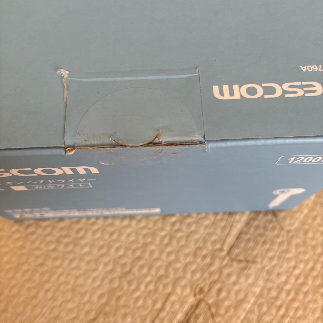 テスコム ドライヤー I字型 ホワイト TD760A-W