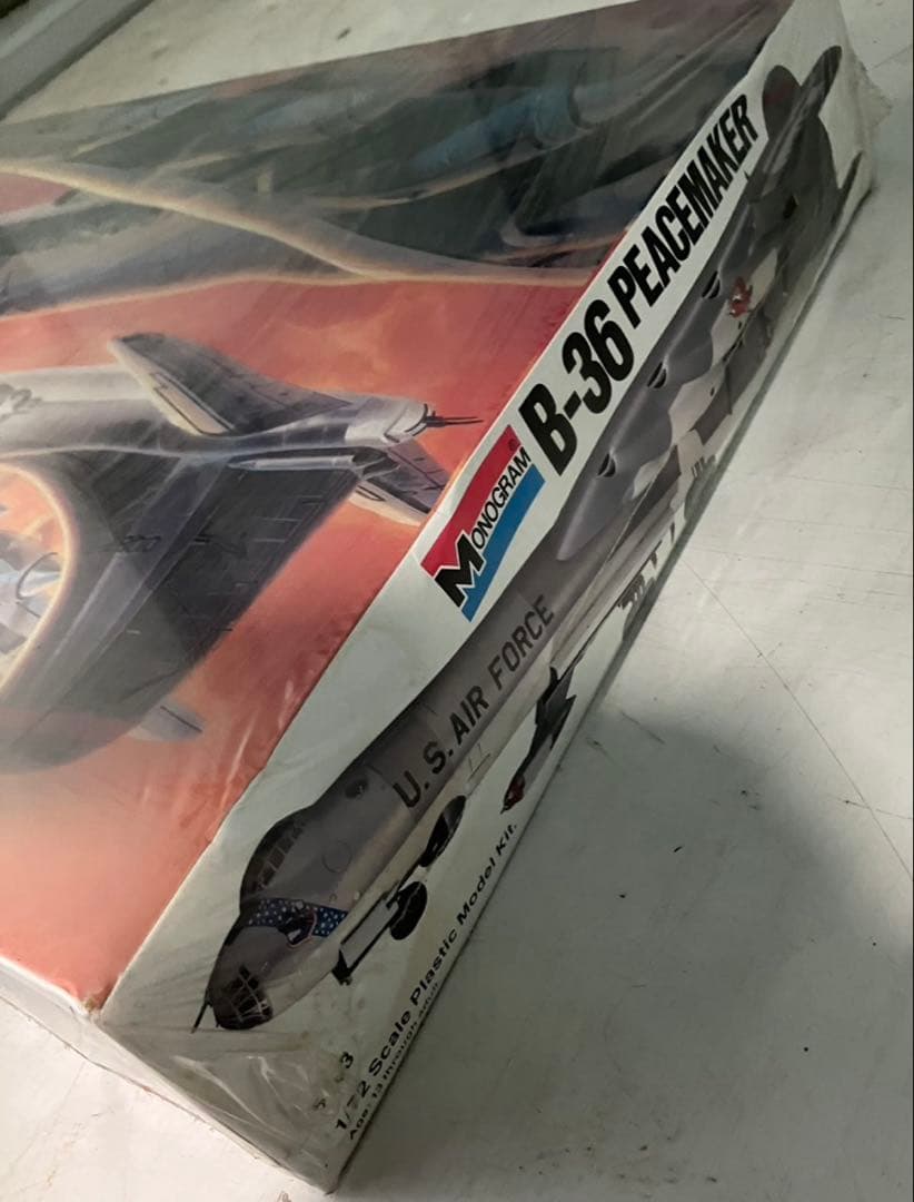 【未開封・希少】Monogram 1/72 B-36 Peacemaker