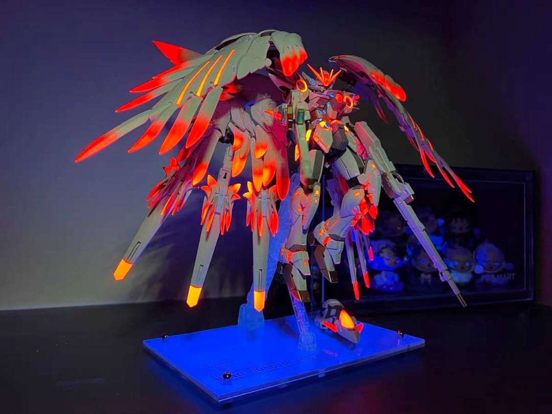 MGウイングガンダムゼロEW Ver.Ka スノーホワイト 改修塗装済完成品