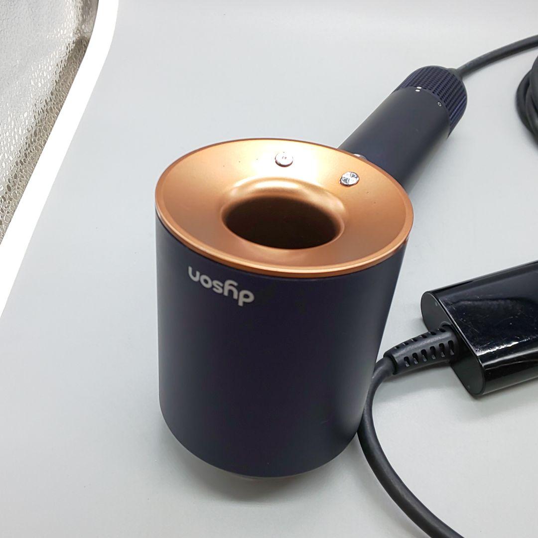 ダイソン dysonドライヤー HD08《国内正規品・風量新品同様》731