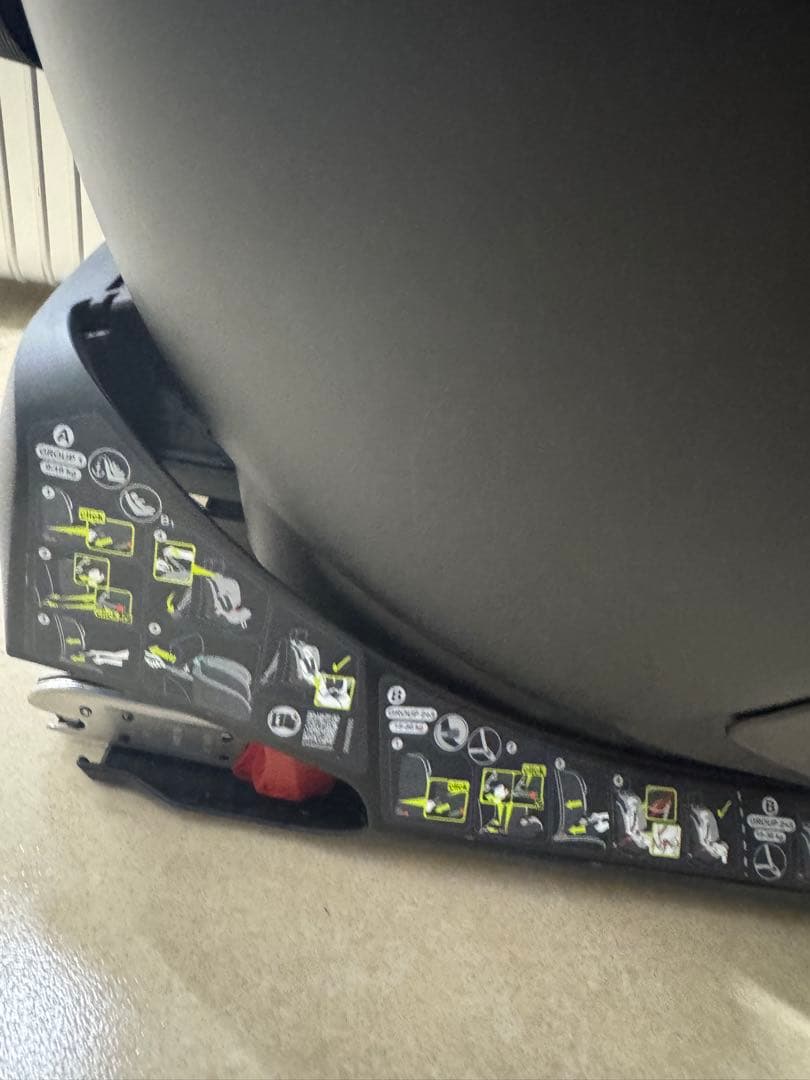 Britax Römer 車用　チャイルドシート ブラック