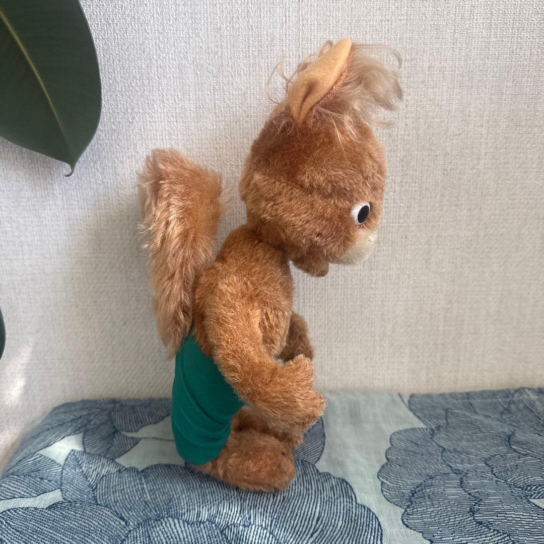 シュコービゴベロ、リス