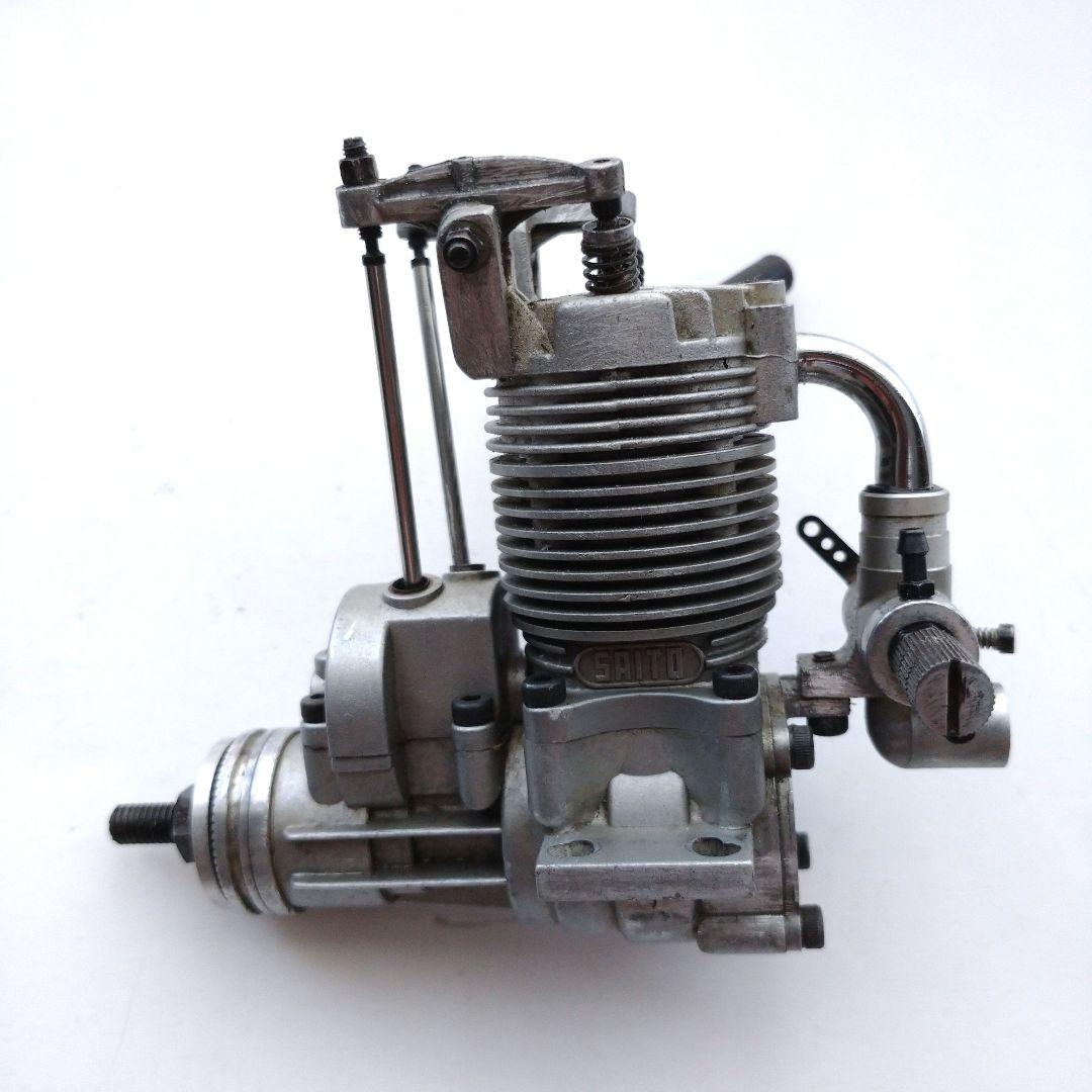 ラジコン飛行機 エンジン SAITO FA-40 4ストローク オープンロッカー