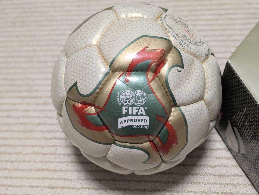 adidas 2002FIFAワールドカップKOREA/JAPAN 公式試合球