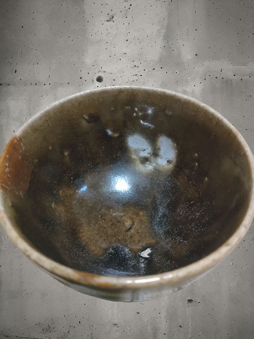 尾呂焼茶碗　江戸時代　瀬戸　鉄釉　黒褐釉　時代物　骨董