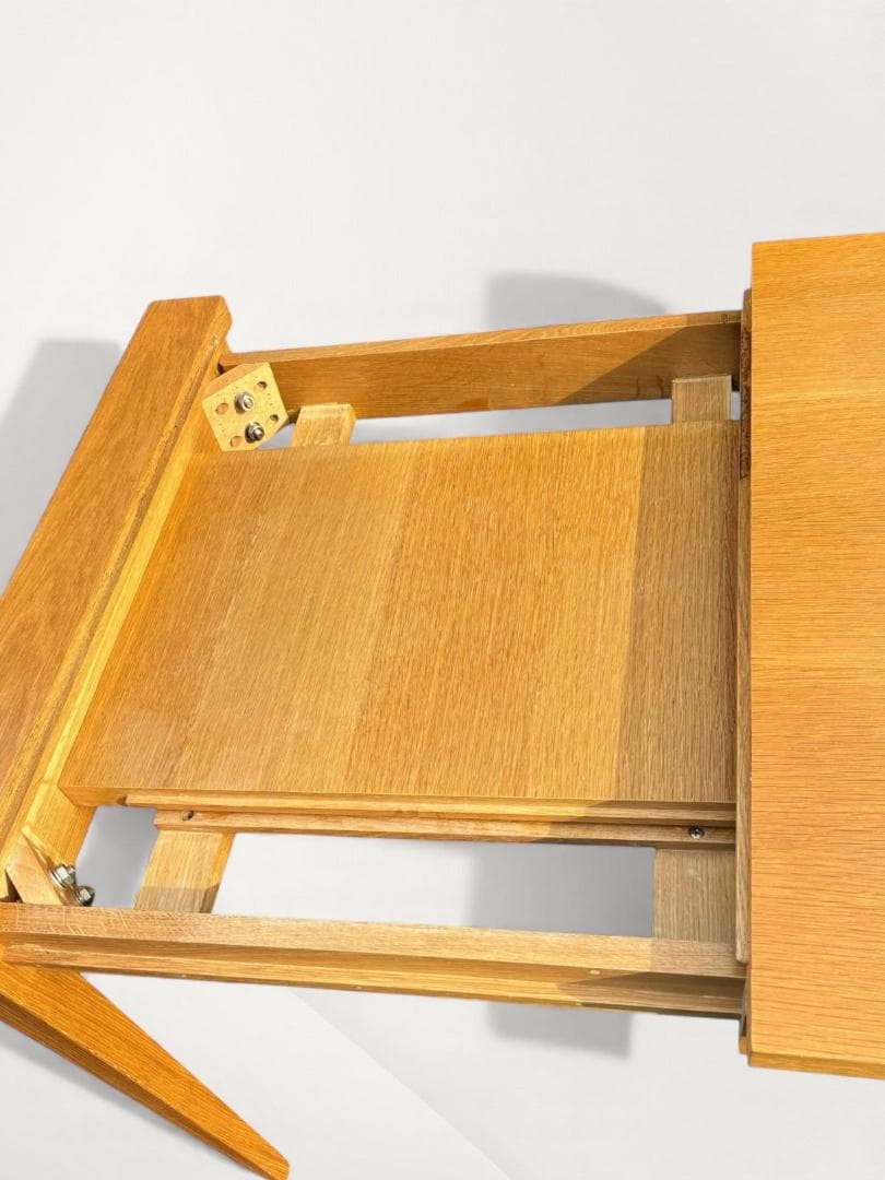 【IDC　大塚家具】　伸長式　ダイニング　テーブル　オーク材　幅84↔120