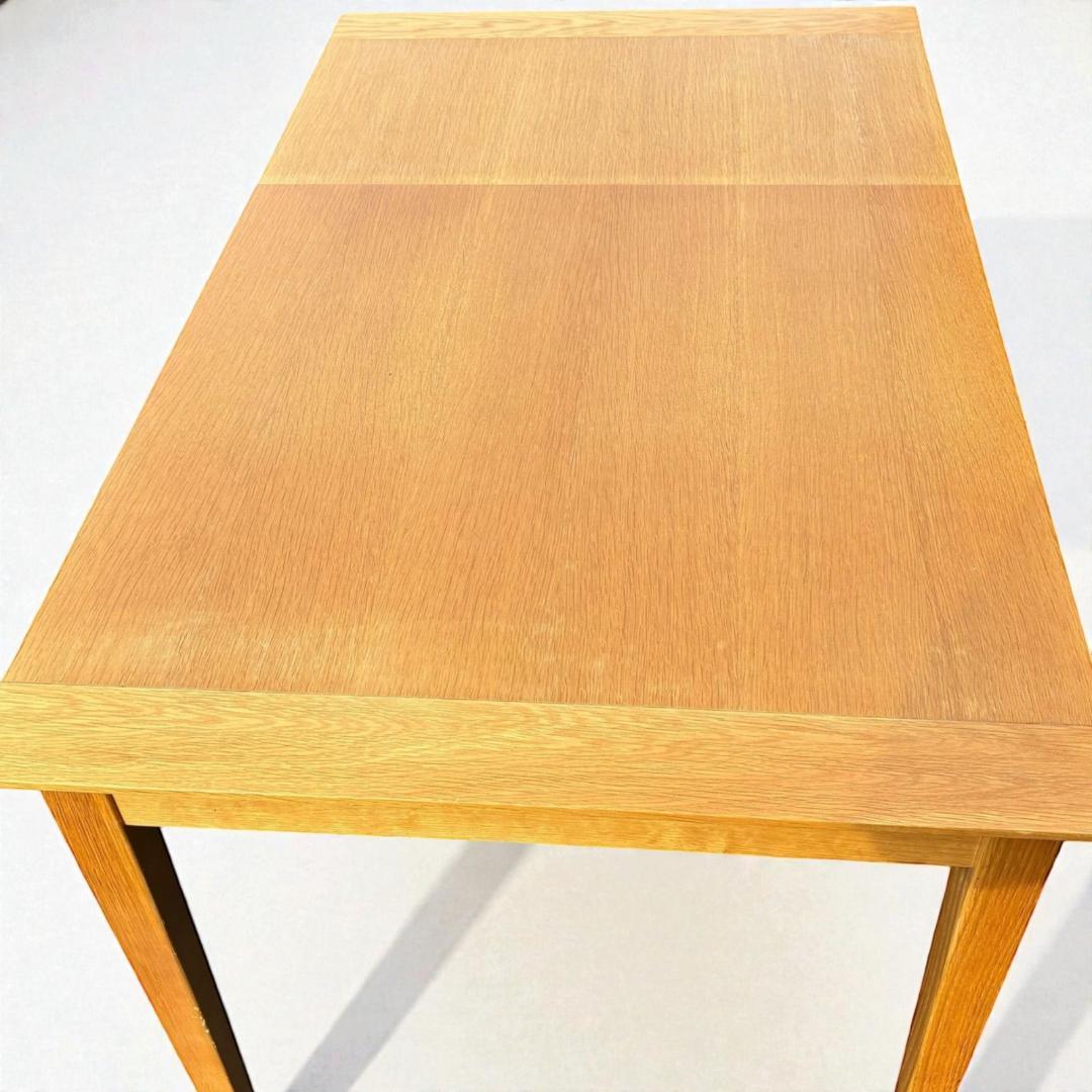 【IDC　大塚家具】　伸長式　ダイニング　テーブル　オーク材　幅84↔120