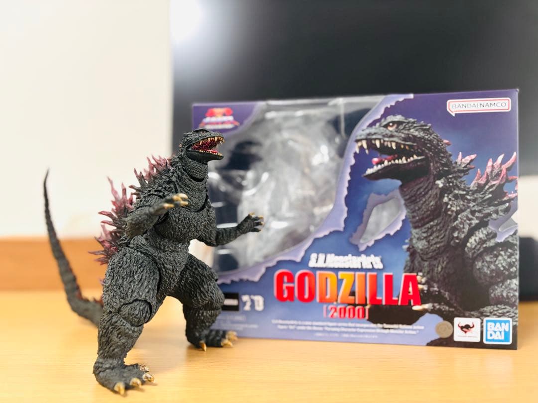 S.H.MonsterArts モンスターアーツ　ゴジラ　2000