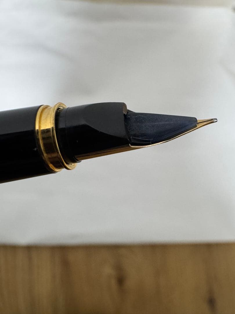 j*n様 パイロット PILOT 万年筆 14K 585 (F)