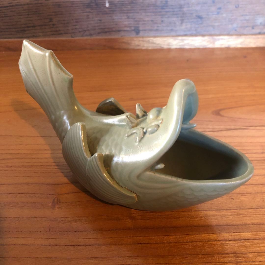唐物もしくは高麗の青磁魚形置物